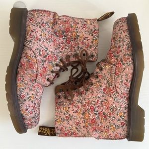 Dr. Martens Pink Brown Victorian Floral Canvas Womens Boots Size 9
